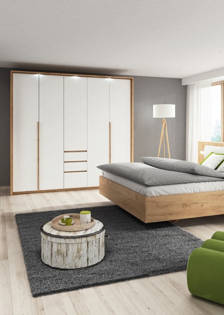 Корпусные шкафы-купе